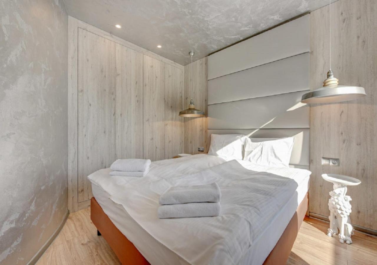 Staywin Prime Apartments Chmielna 그단스크 객실 사진